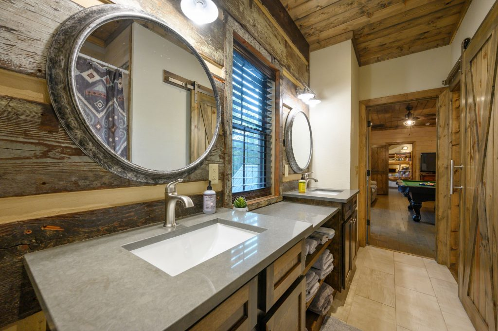 Spacious interior of a luxury group cabin in Broken Bow